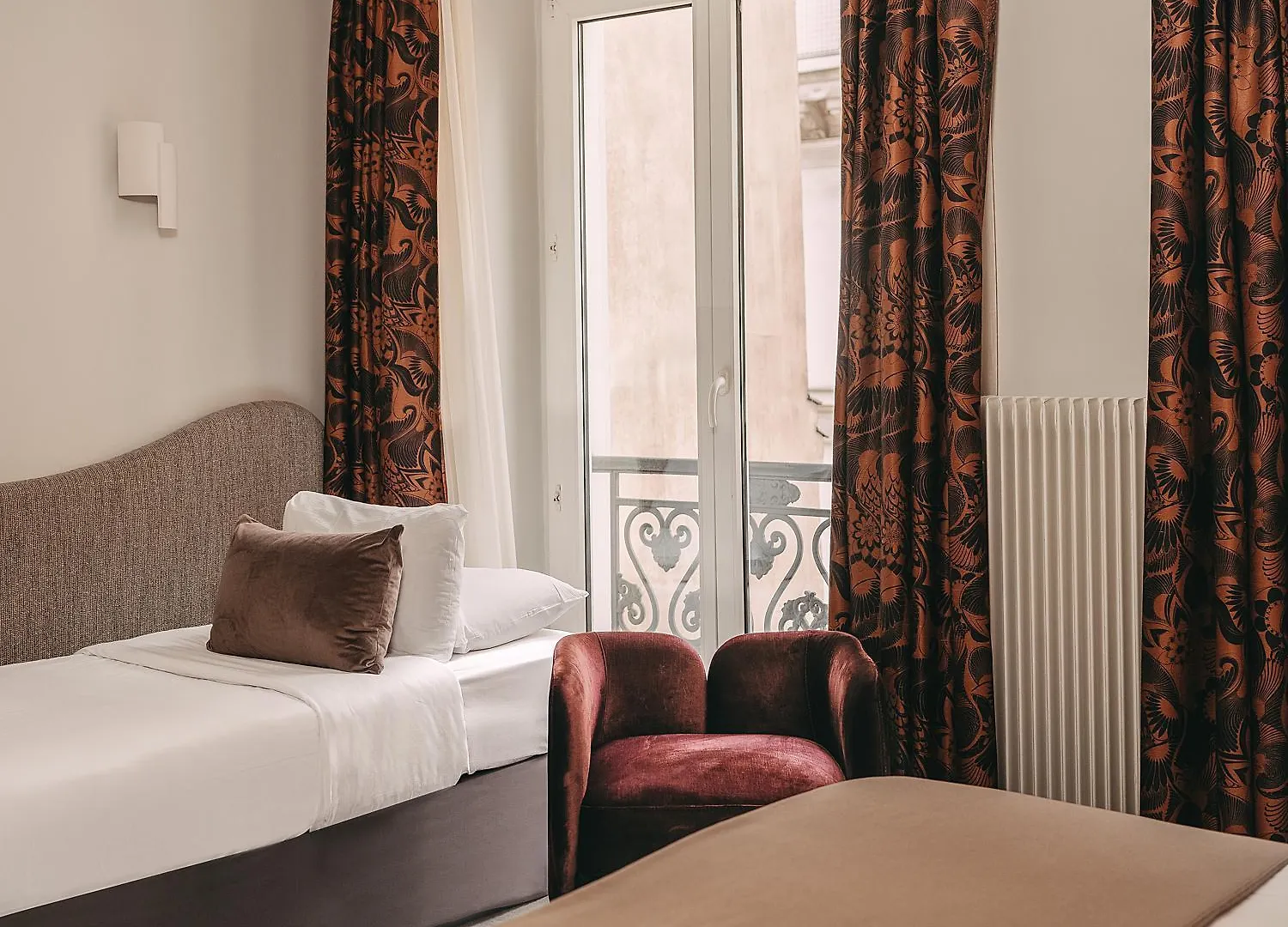 ****  Hotel Belloy Saint Germain Paris France